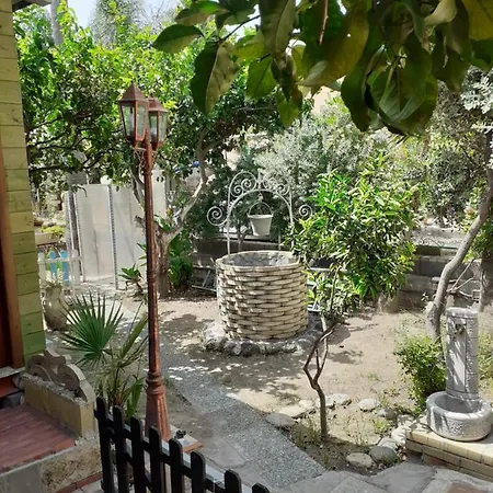 Holiday Maison Villa Arci Giardini Naxos Exterior photo