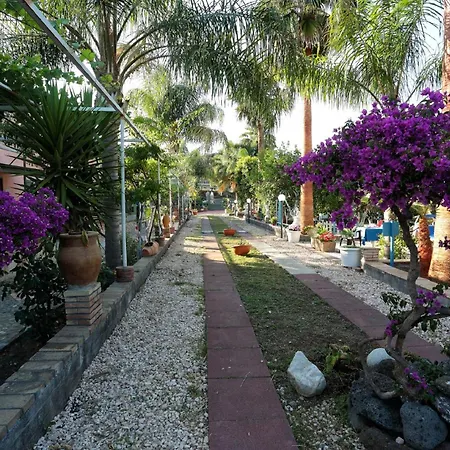 Holiday Maison Villa Arci Giardini Naxos Exterior photo